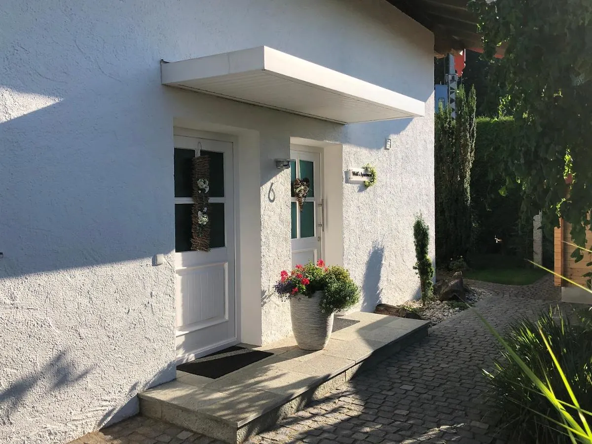 Wolfˋs Apartment Neubeuern Germania
