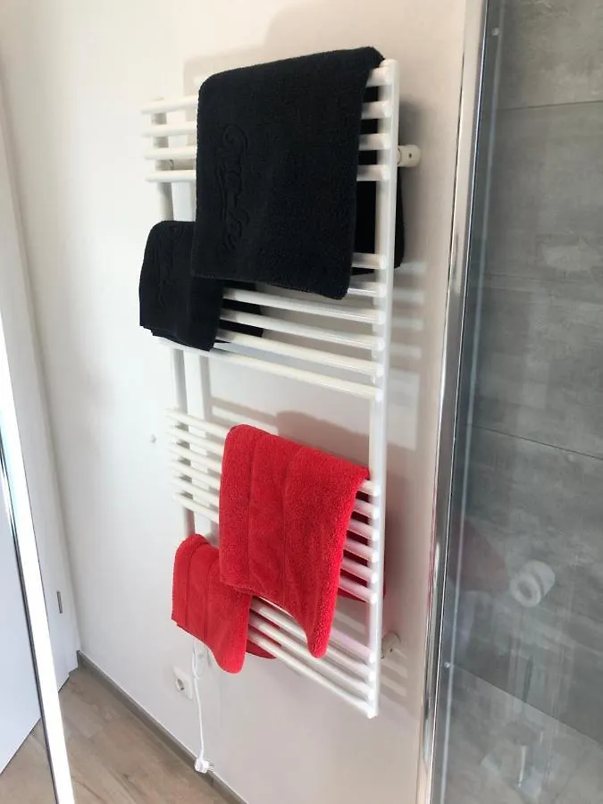 Wolfˋs Apartment Neubeuern Germania