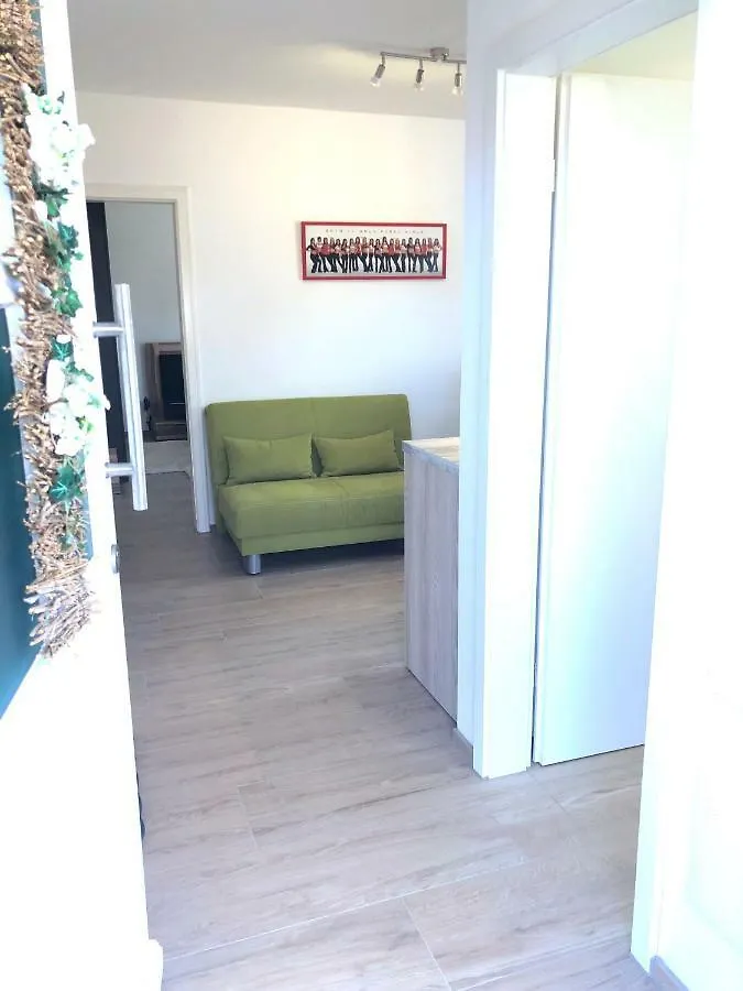 Wolfˋs Apartment Neubeuern